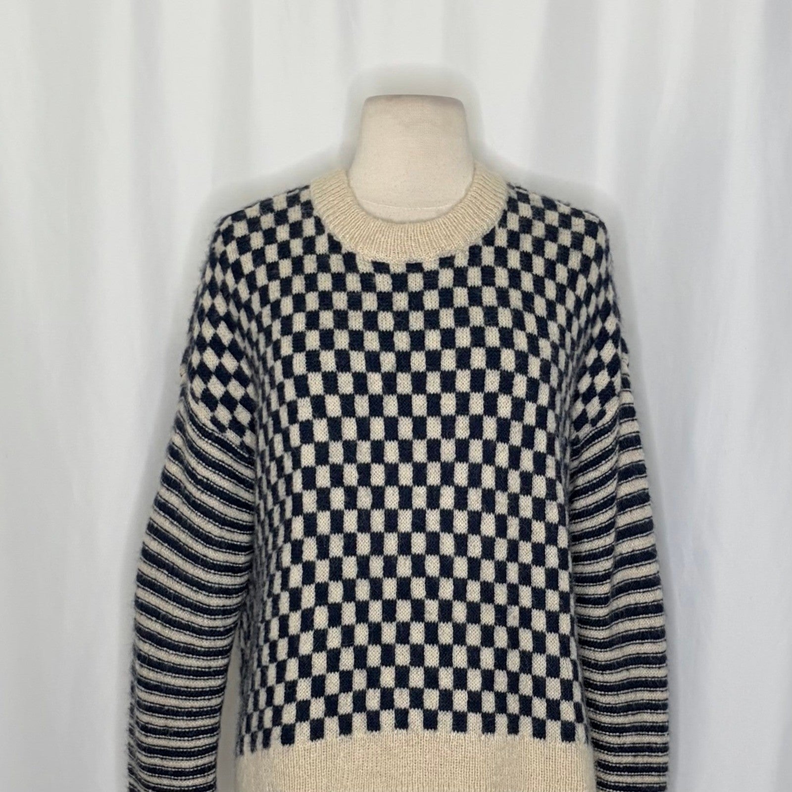 MADEWELL Crewneck Sweater Checked Stripe Classic Indigo Blue Ivory Knit Medium