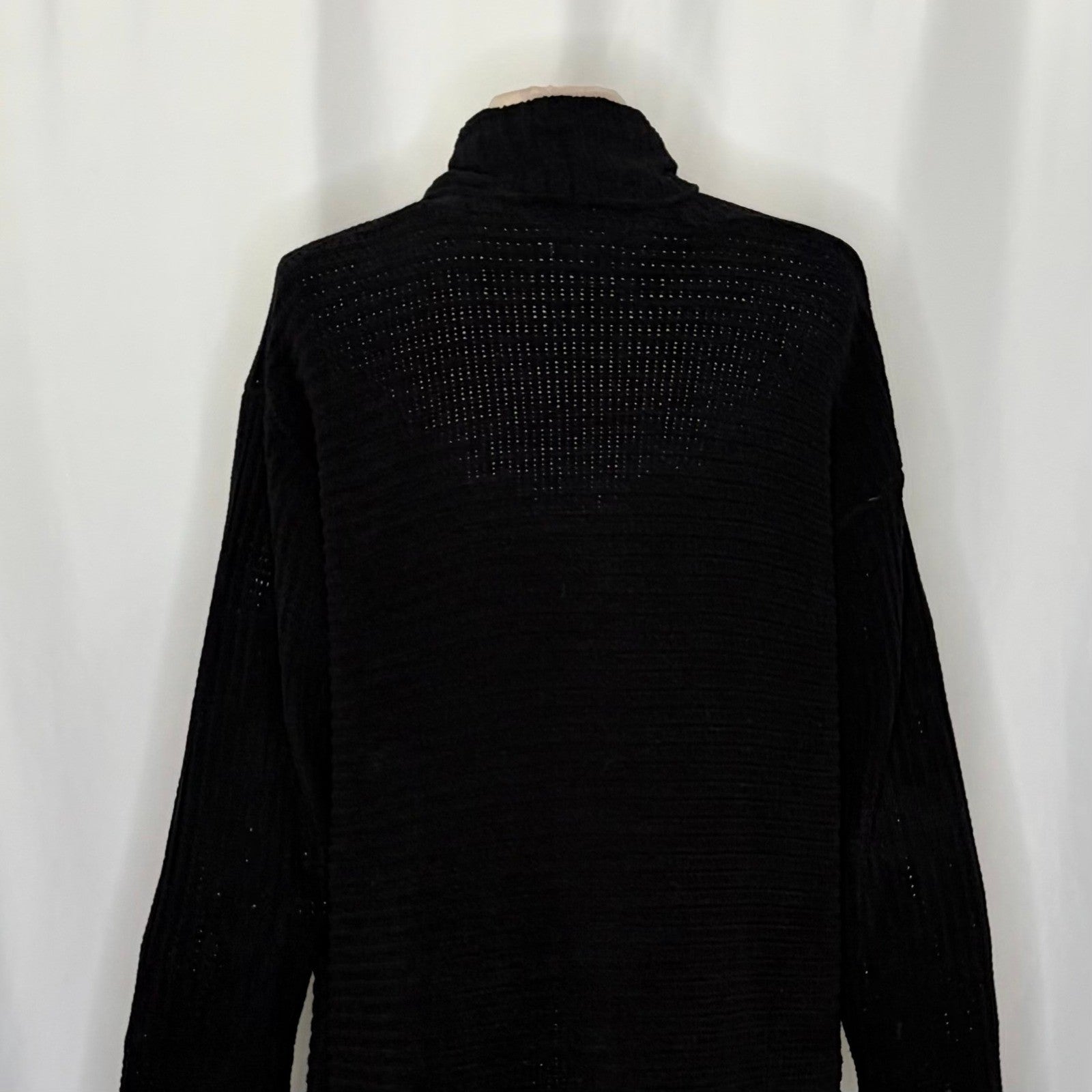 Anthropologie JOHN + JENN Liverpool Black Chenille Cardigan Sweater Solid Large