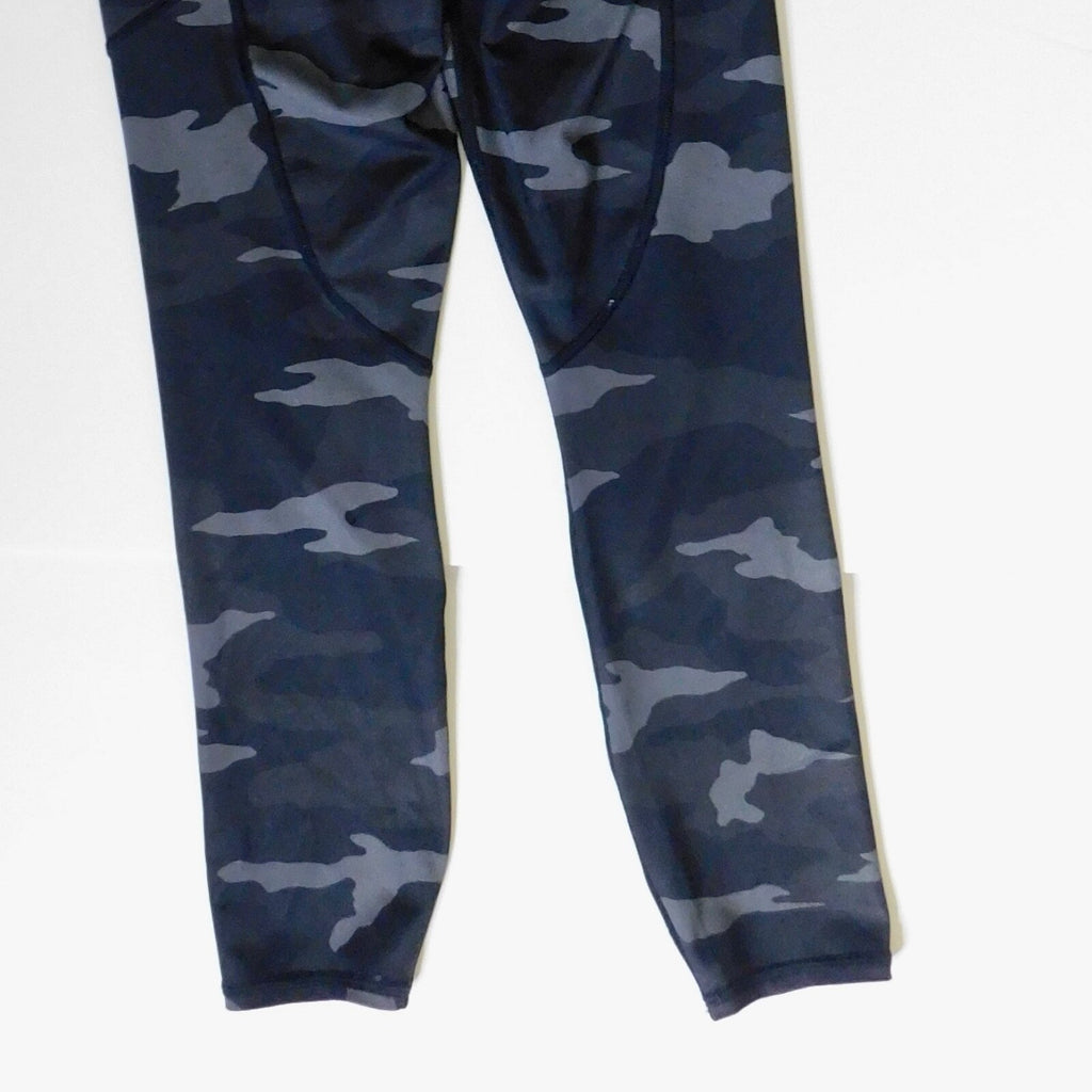 ATHLETA Camo Contender 7/8 Tight Camouflage Print Side Pockets Workout Gym Small