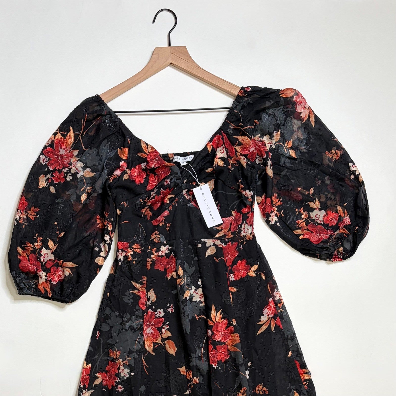 NWT!! BALTIC BORN Estefania Maxi Dress Black Floral Romantic Ruffle X-Small