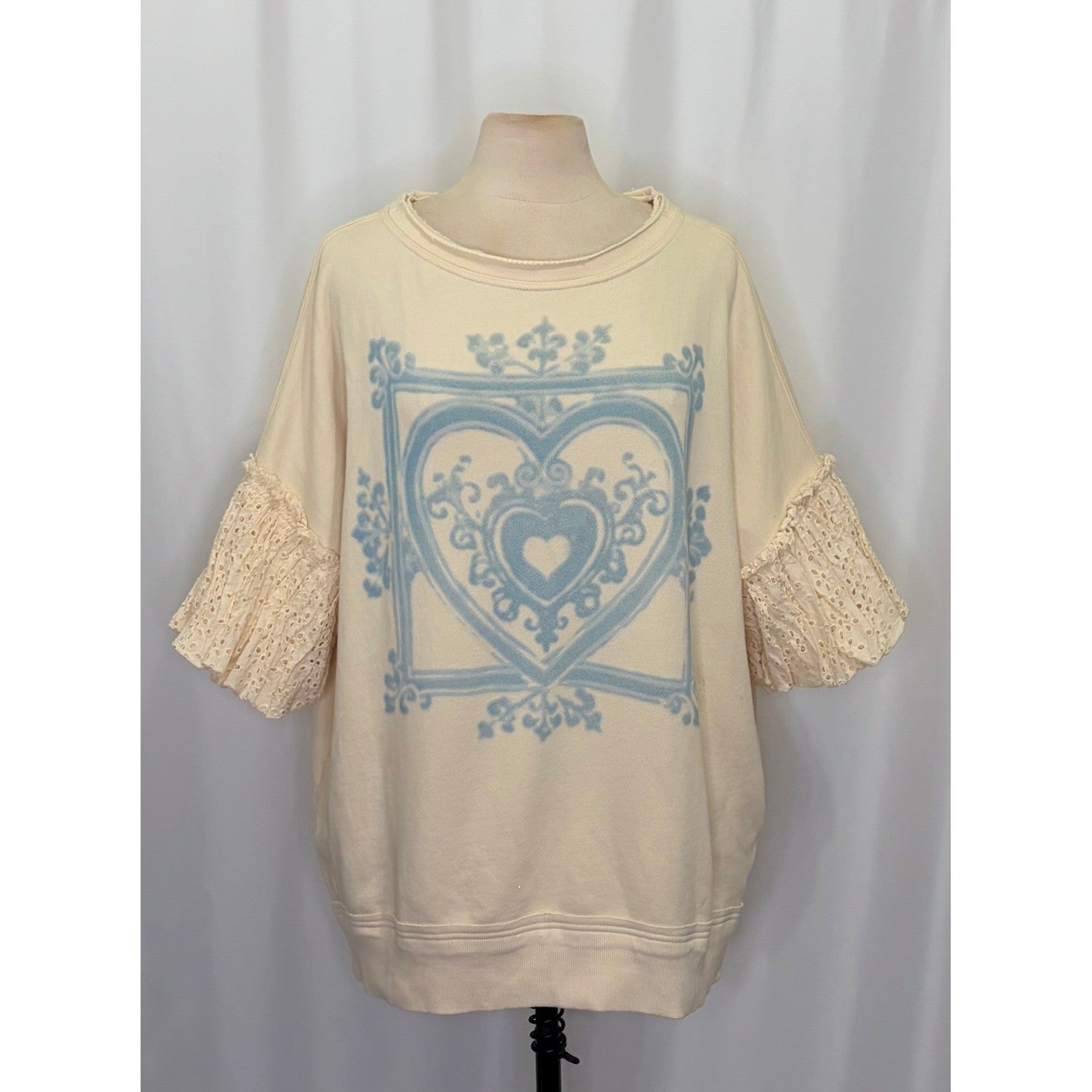 NWT!! FREE PEOPLE Doily Sweatshirt Heart Ivory Blue Eyelet Lace Bohemian Small