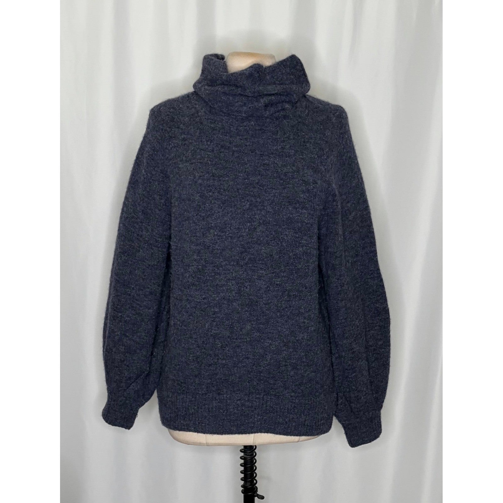 Aritzia The Group BABATON Adichie Alpaca Merino Wool Turtleneck Sweater Small