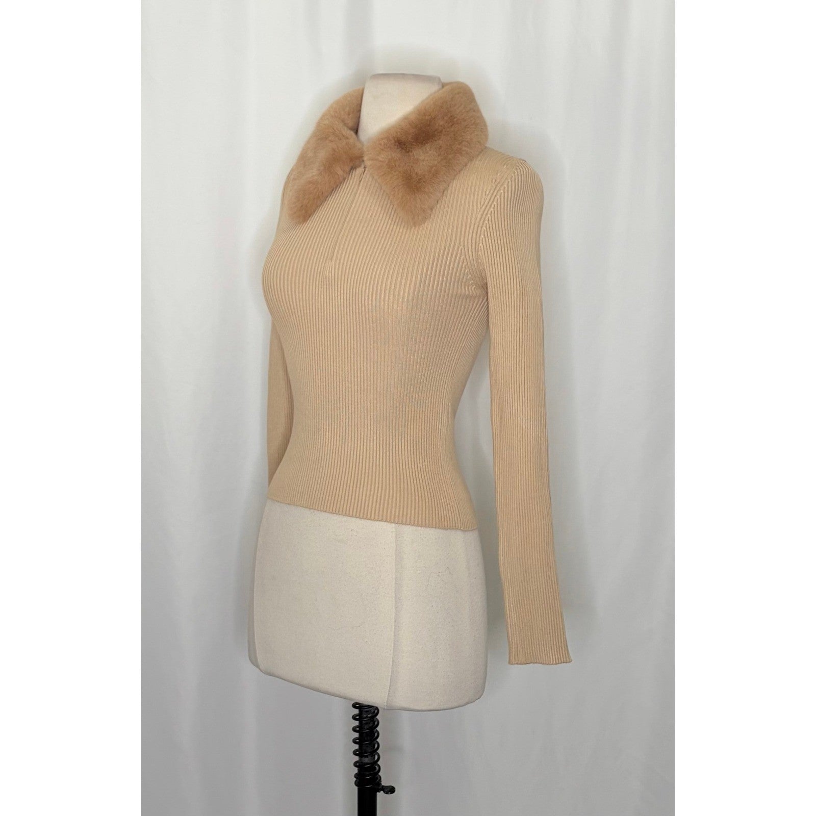 NWT!! ZARA Faux Fur Lapel Knit Sweater Tan Light Brown Zipper Pullover Small