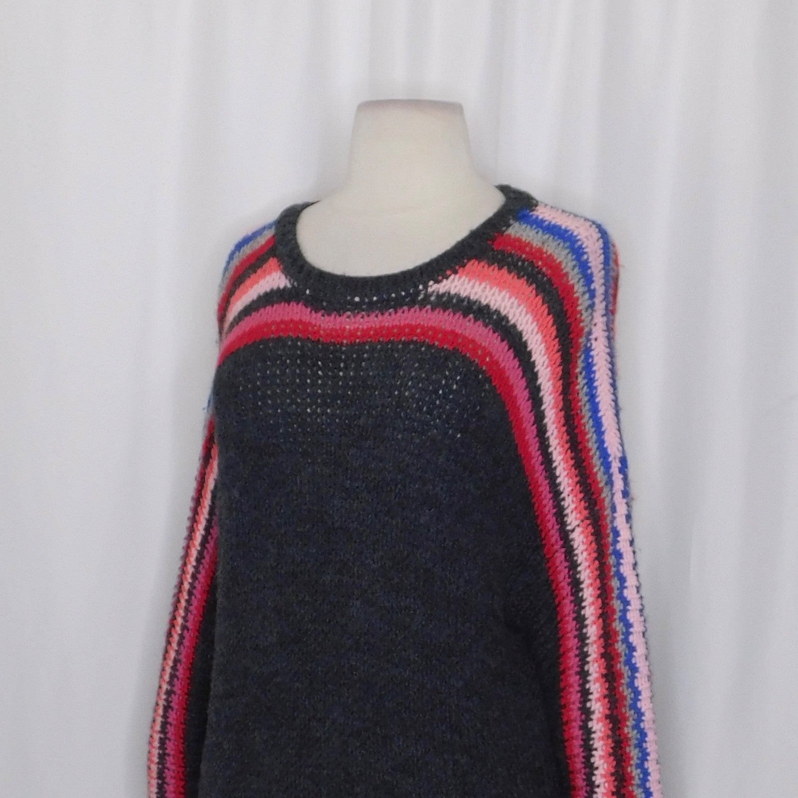 XIRENA Teton Aprés Ski Sweater Alpaca Gray Colorful Stripes Sporty Apres X-Small