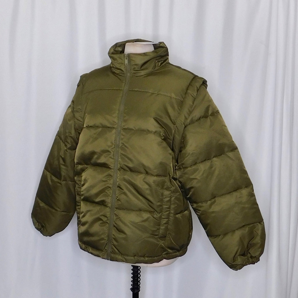 NWT!! WEWOREWHAT Zip Off Sleeve Nylon Puffer Jacket Military Olive Medium