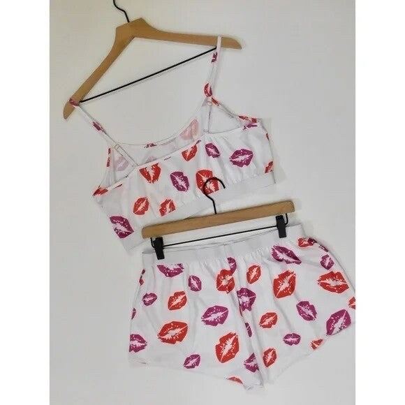NEW!! HOT LIPS Lipstick Kiss Cropped Loungewear Two Piece Set Top Shorts Large