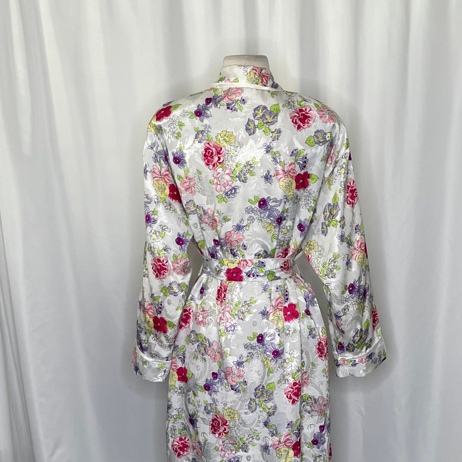 Vintage VICTORIA'S SECRET Gold Label Floral Jacquard Satin Robe Pockets Small