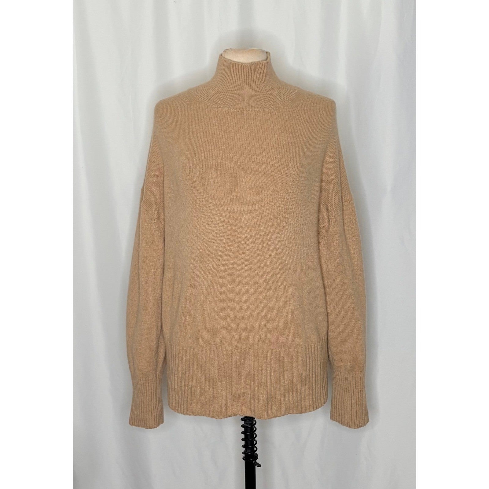 EVERLANE The ReCashmere Oversized Turtleneck Sweater Mock Neck Solid Tan Large