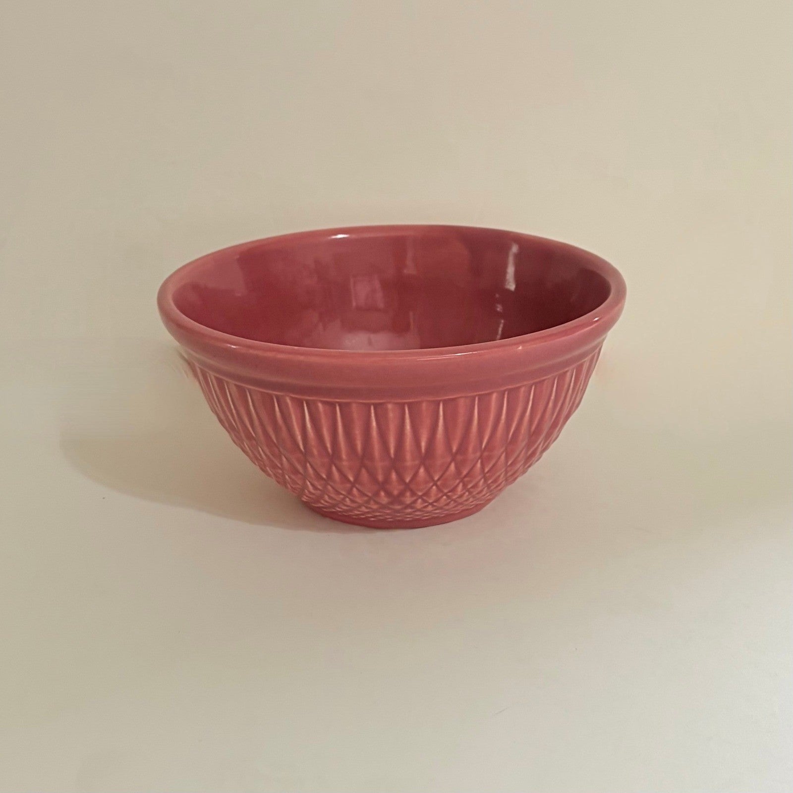 Vintage A.E. HULL Pottery Company Pink Kitchen Bowl Nesting Glossy Diamond