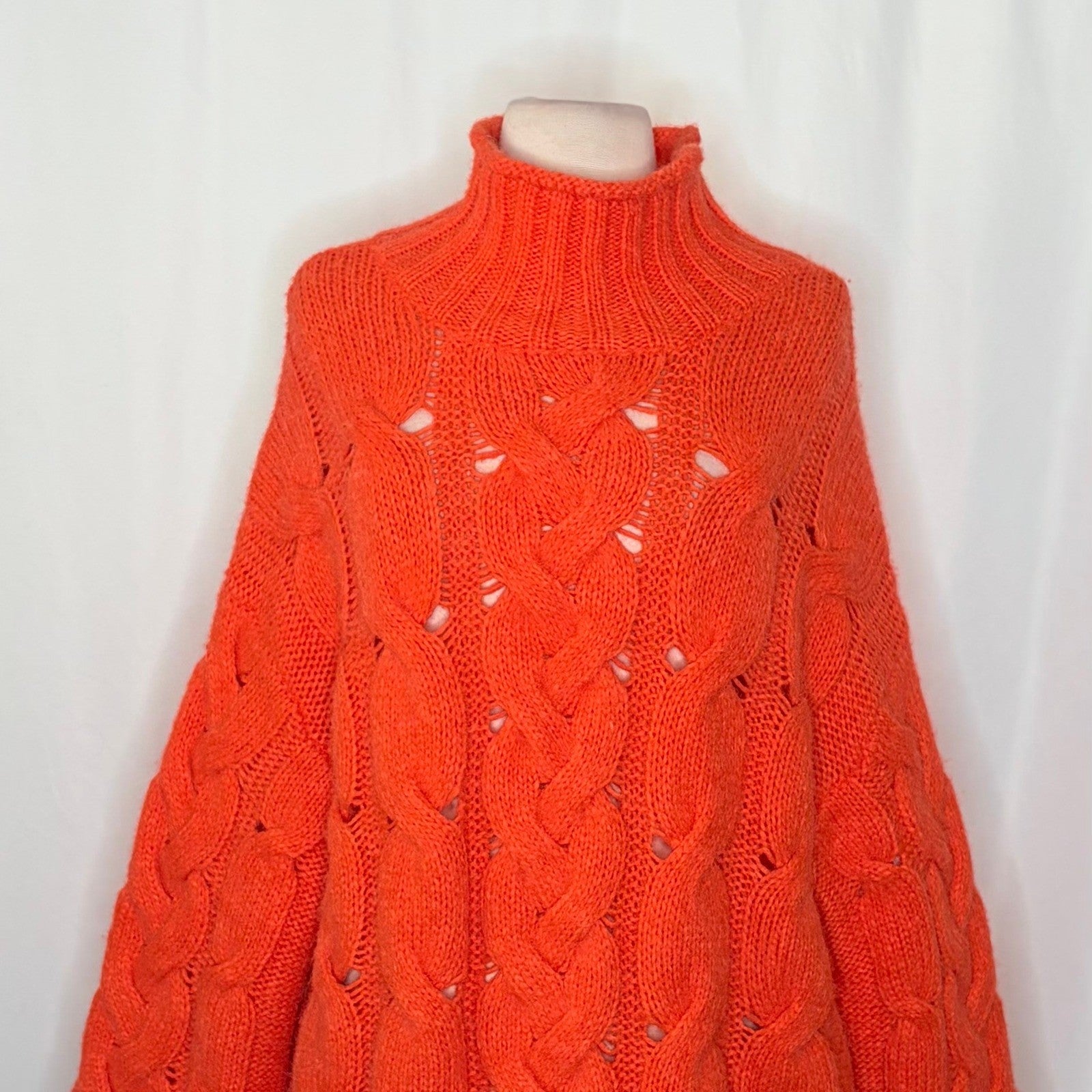 NWT!! FREE PEOPLE Clementine SoftSpun Cable Knit Pullover Solid Orange Large