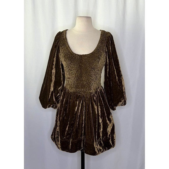 NWT!! FREE PEOPLE Farrier Velvet Mini Dress Smocked Solid Brown Bear Mini Medium