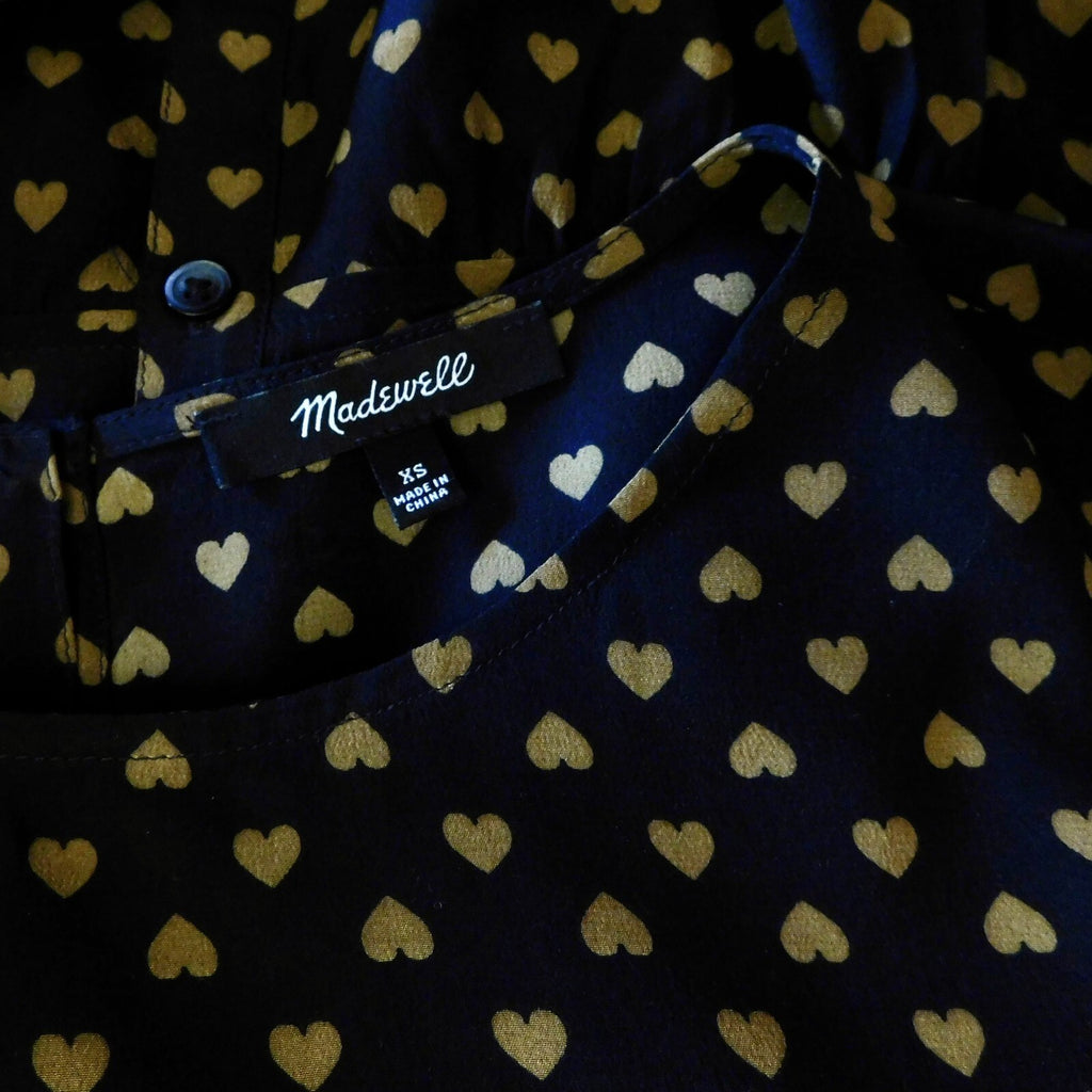 MADEWELL Silk Black Gold Heart Flip Button Back Tiered Top Blouse X-Small