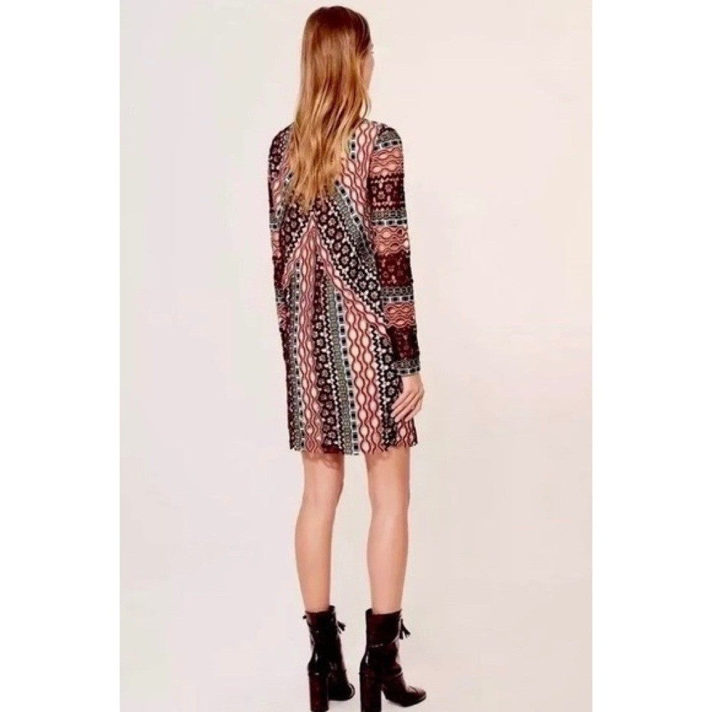 TORY BURCH Beauvoir Guipure Lace Embroidered Crochet Dress Shift Romantic Size 2