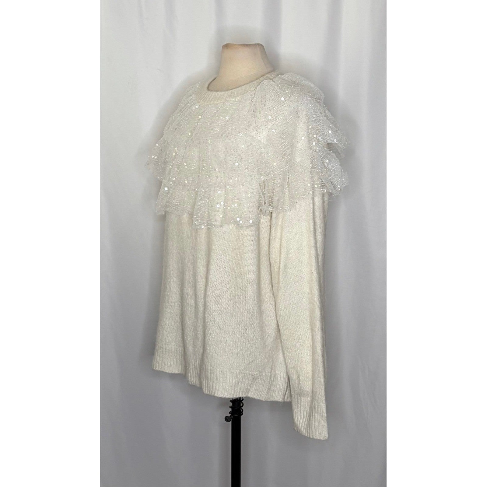 NWT!! ZARA Chic Tulle Ruffled Sequins Knit Sweater Off White Pullover Medium