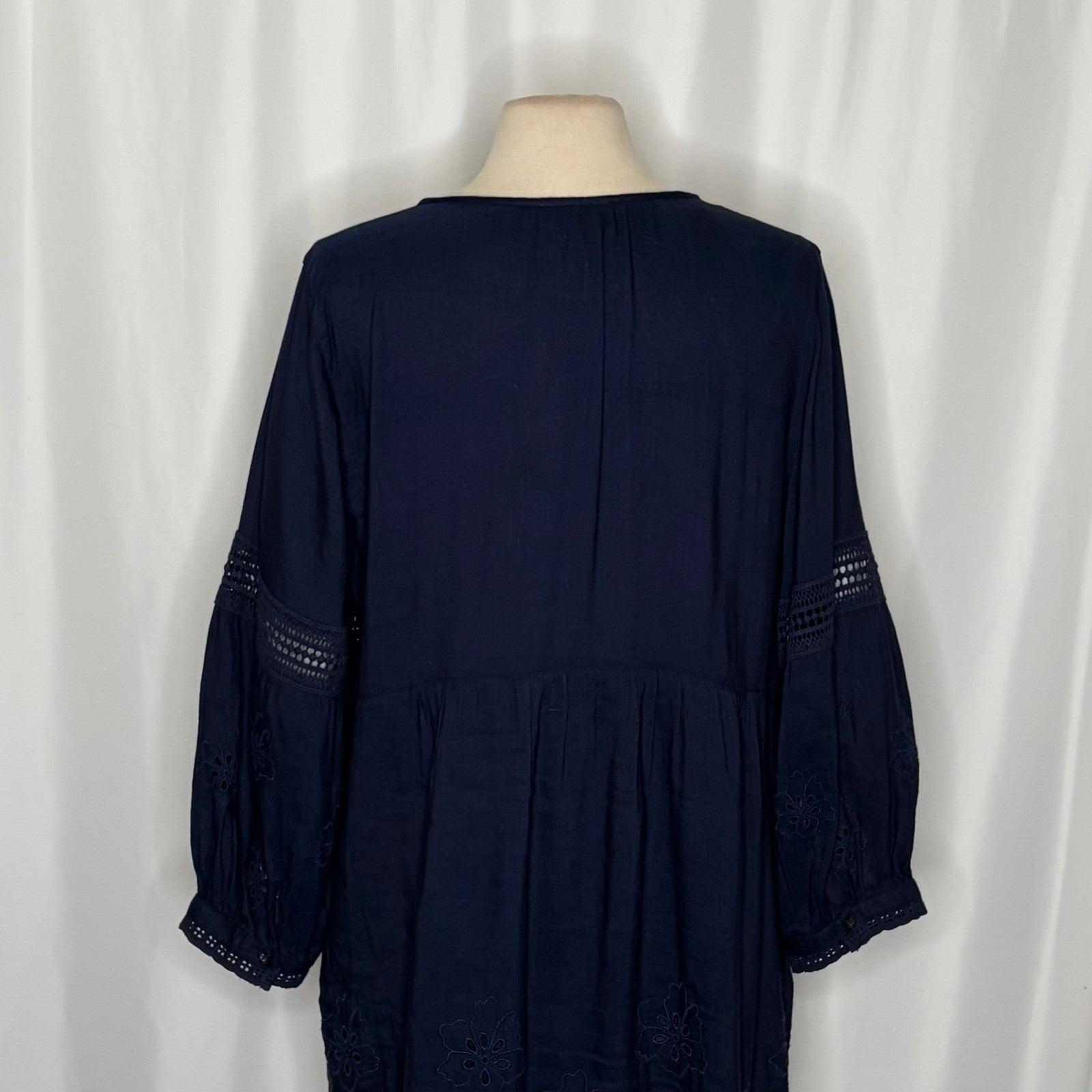 TOMMY BAHAMA St. Lucia Split Neck Dress Navy Blue Mare Embroidered X-Large