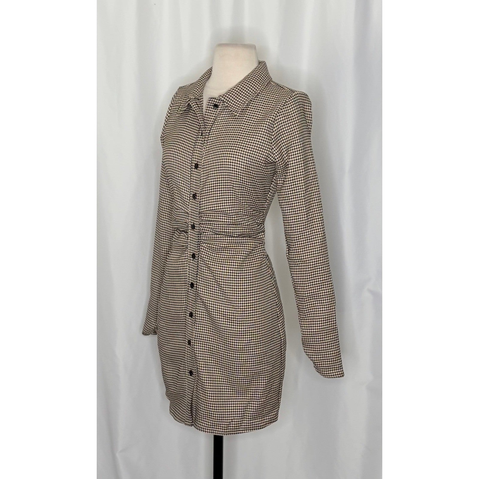 ZARA Houndstooth Black Tan Shirtdress Ruched Preppy Plaid Shirt Dress Medium