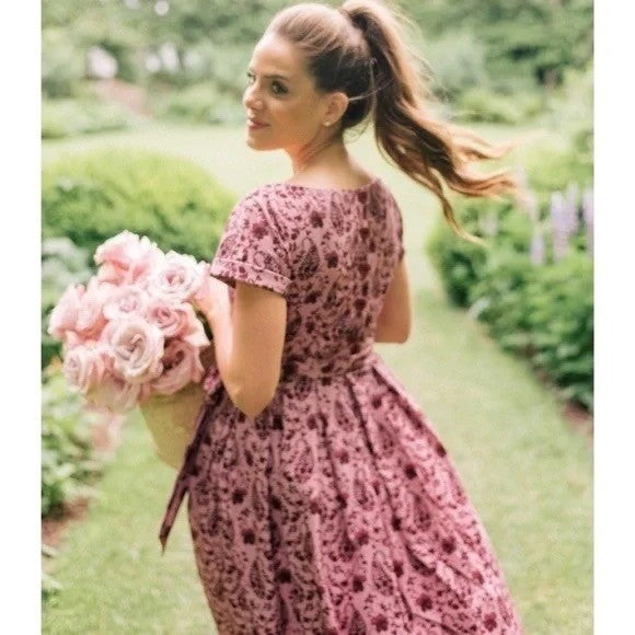 GAL MEETS GLAM Hallie Dress Paisley Floral Pink Purple Box Pleats Pockets Size 8