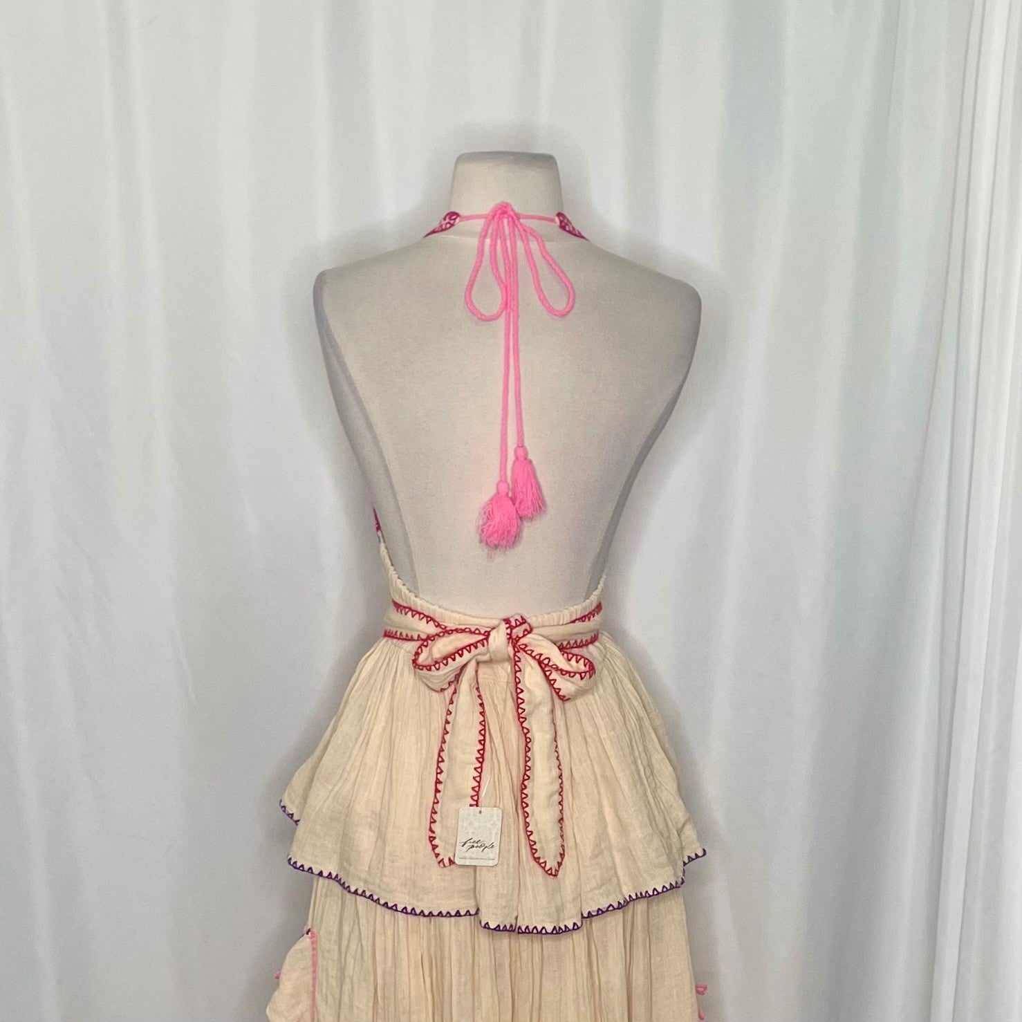 NWT!! FREE PEOPLE Island Time Embroidered Set Skirt Halter Top Gauzy Small