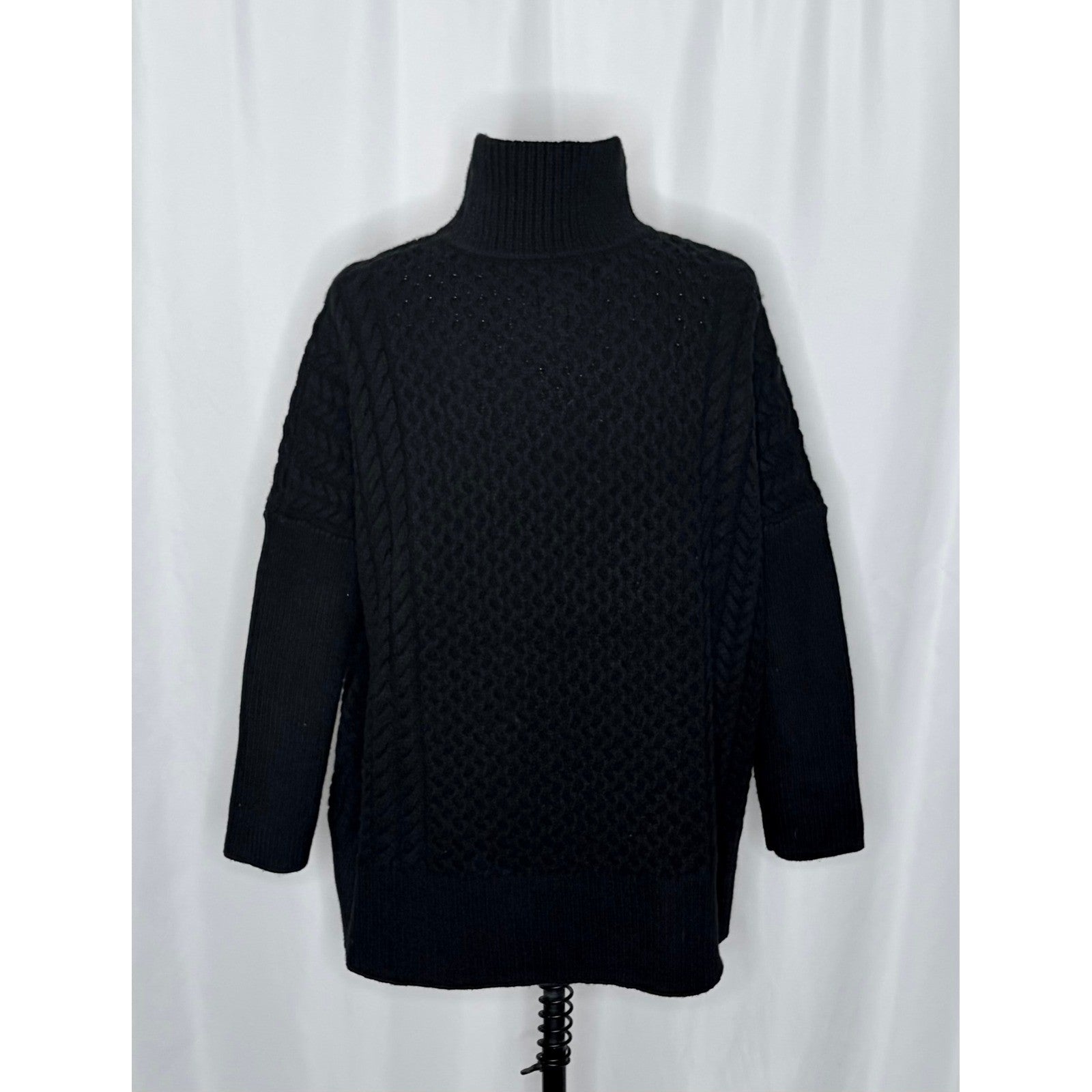AYR Le Square Extra Fine Merino Wool Chunky Knit Sweater Black Pullover Small