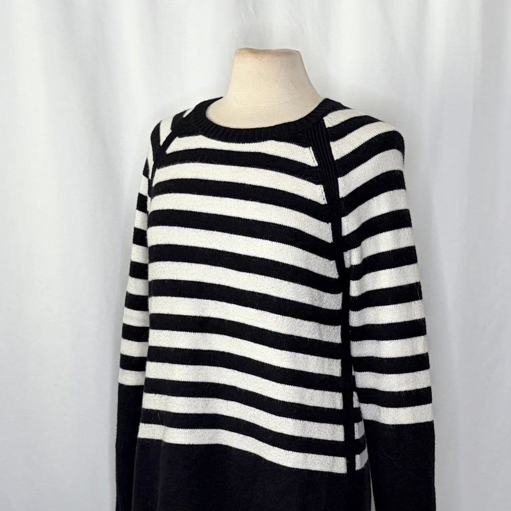 ANTHROPOLOGIE Rebekah Sweater Black White Stripe Tunic Pullover Knitwear Medium