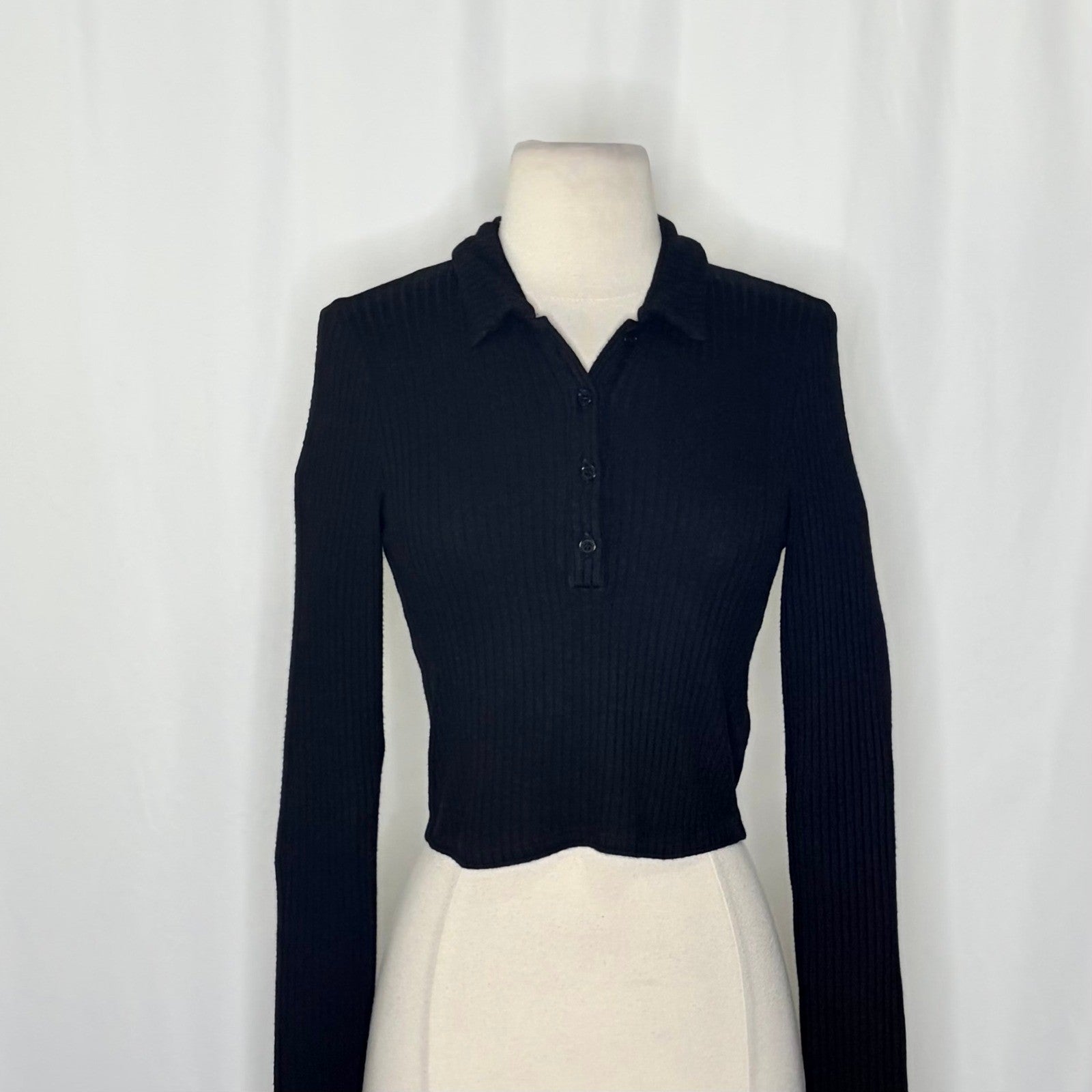 REFORMATION Rainey Crop Henley Ribbed Solid Black Cropped Collared X-Small