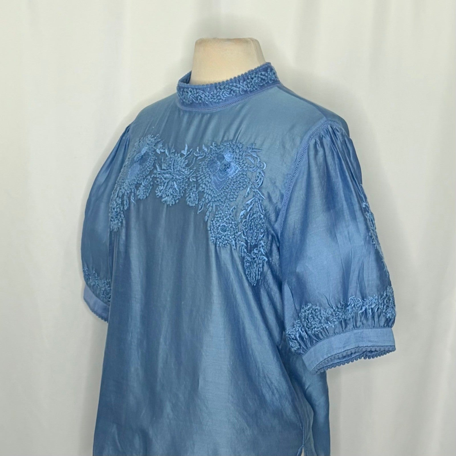 Anthropologie PAYAL JAIN Embroidered Carrington Floral Blouse Top Silk Medium