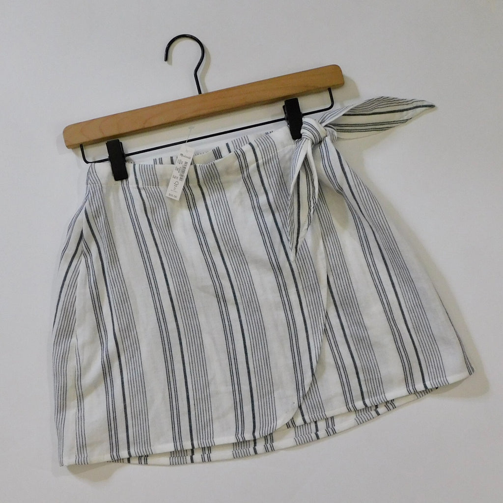 NWT!! MADEWELL Cover-Up Wrap Skirt Striped Tie Waist Beach Lighthouse XX-Small