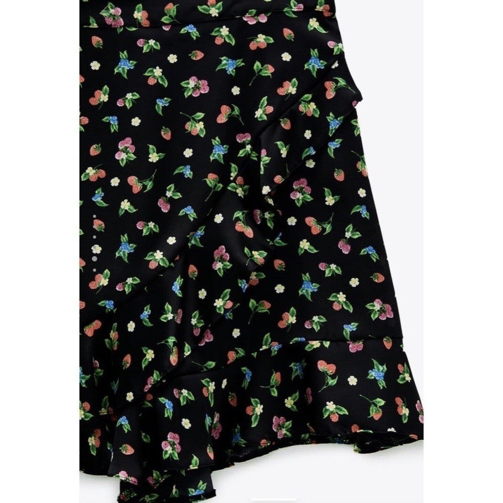 ZARA Black Floral Fruit Berries Ruffled Satin Shorts Skort Satin Summer X-Small