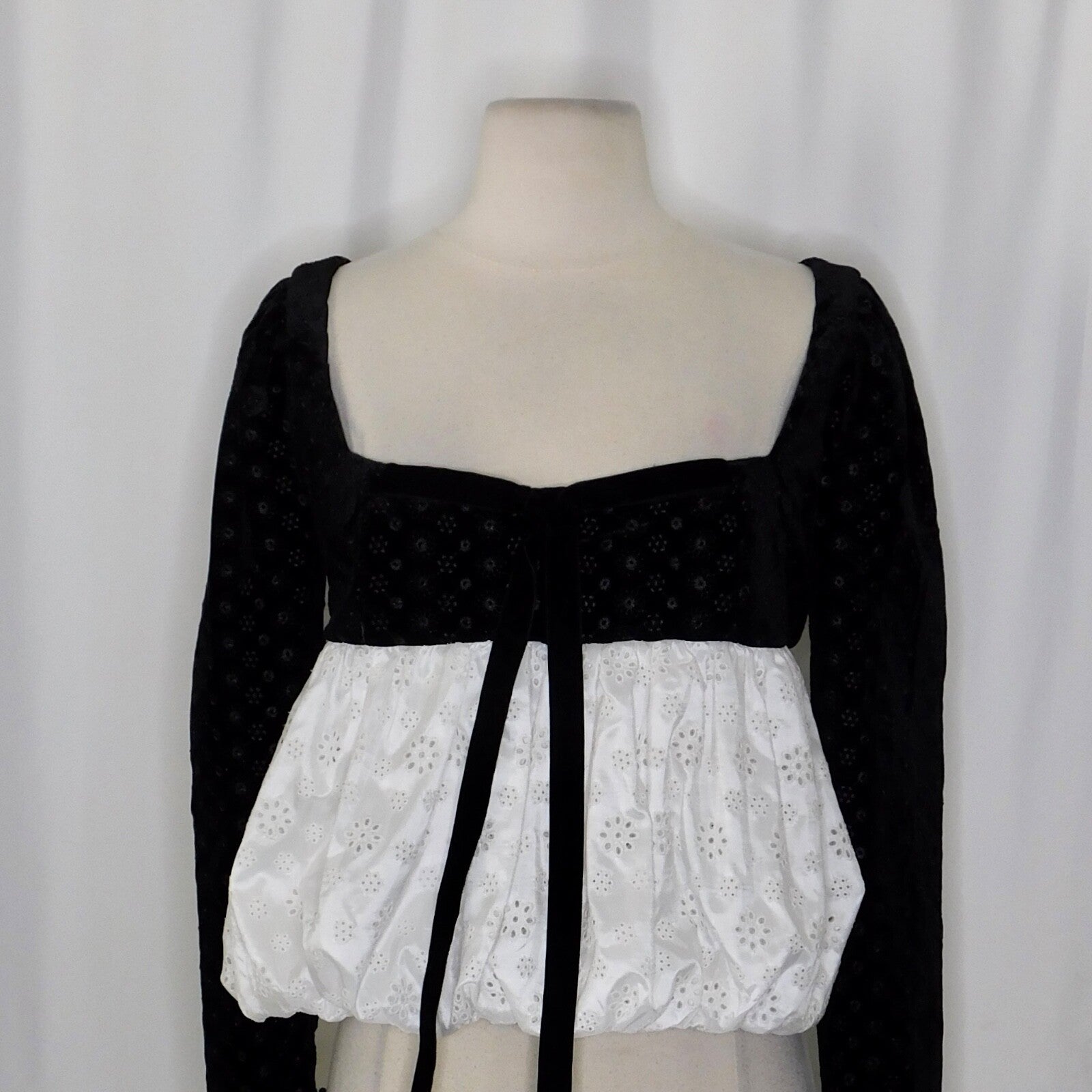 NWT!! FOR LOVE AND LEMONS Elisa Long Sleeve Top Black Velvet Taffeta Eyelet XS