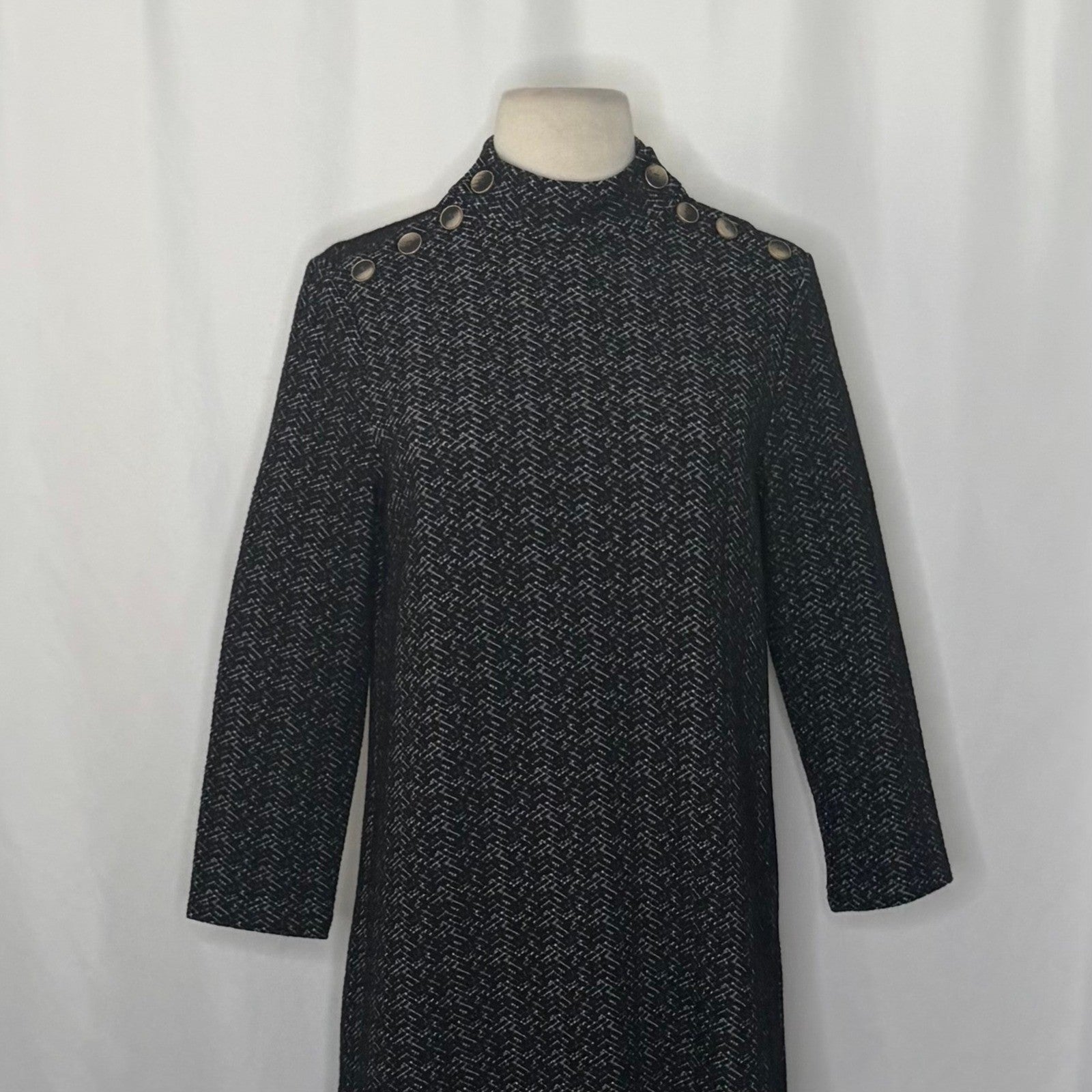 J. MCLAUGHLIN Mare Shift Dress Black White Mock Neck Button Shoudlers Small
