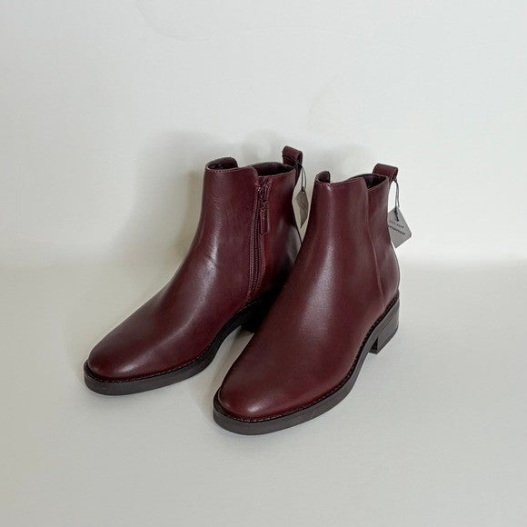 NWT!! COLE HAAN River Chelsea Boots Bloodstone Burgundy Leather Women's Size 5