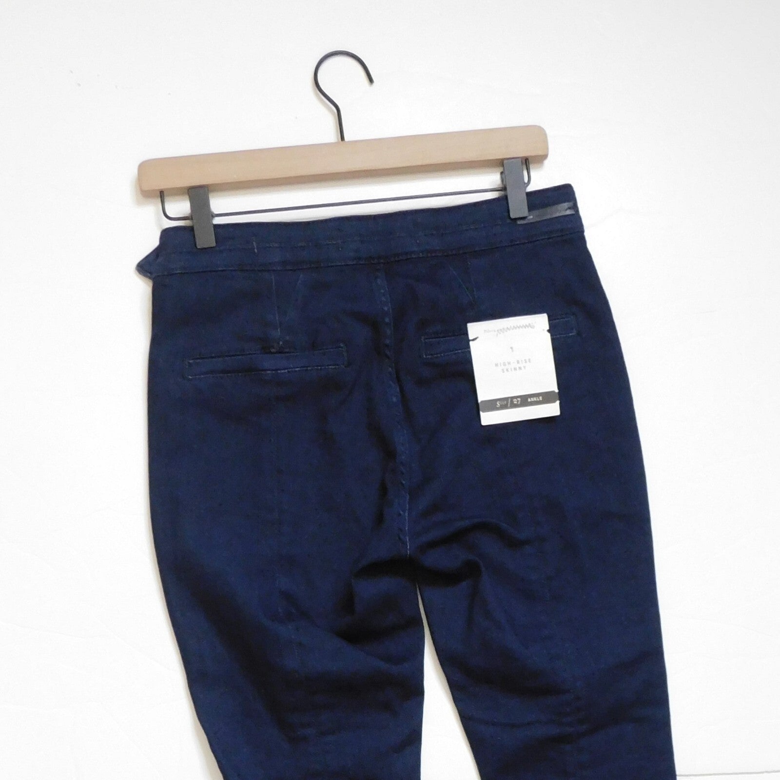 NWT!! ANTHROPOLOGIE Pilcro Slit-Front Skinny Jeans Stretch Dark Wash Size 27