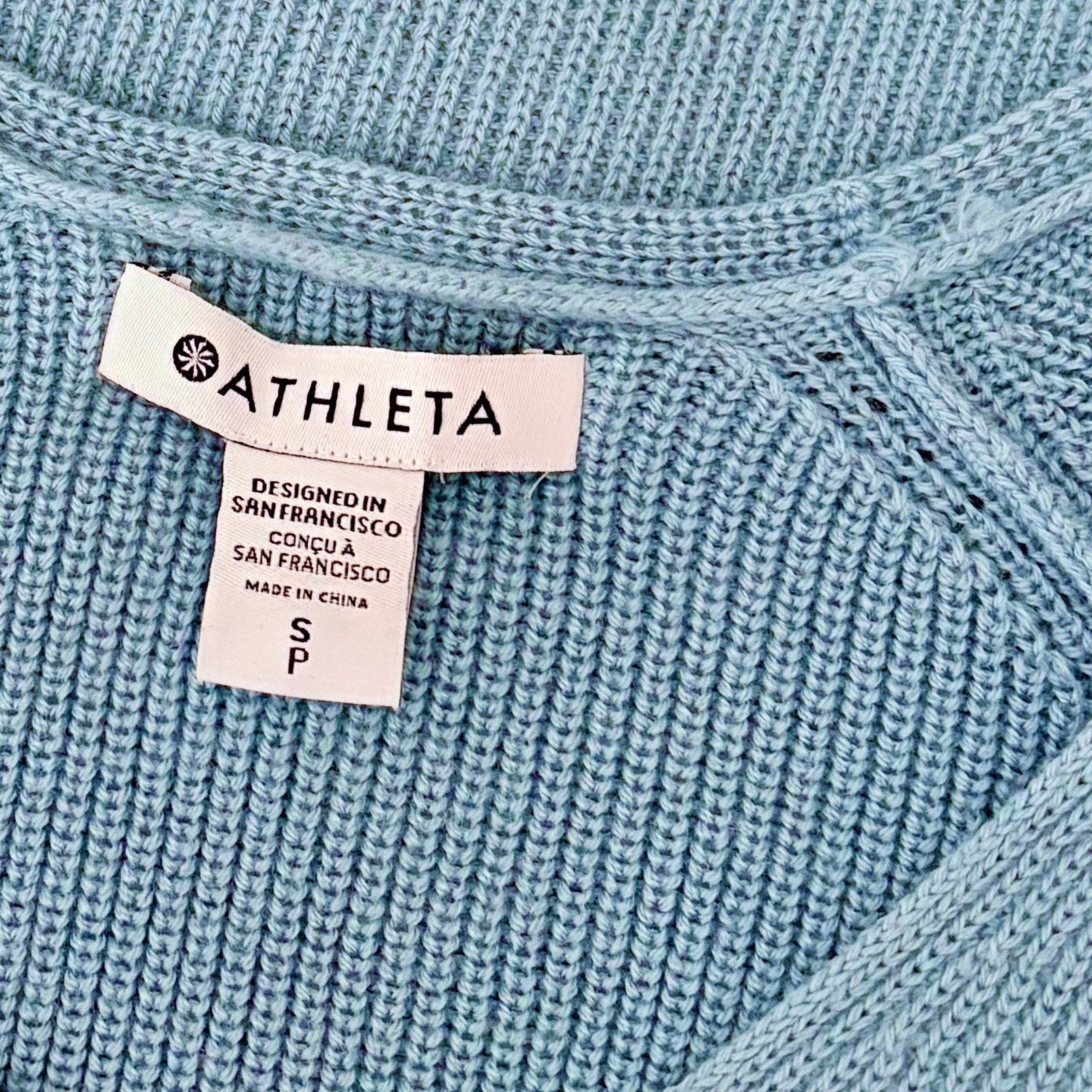 ATHLETA Hanover Refined Merino Wool V-Neck Sweater Solid Heron Blue Knit Small