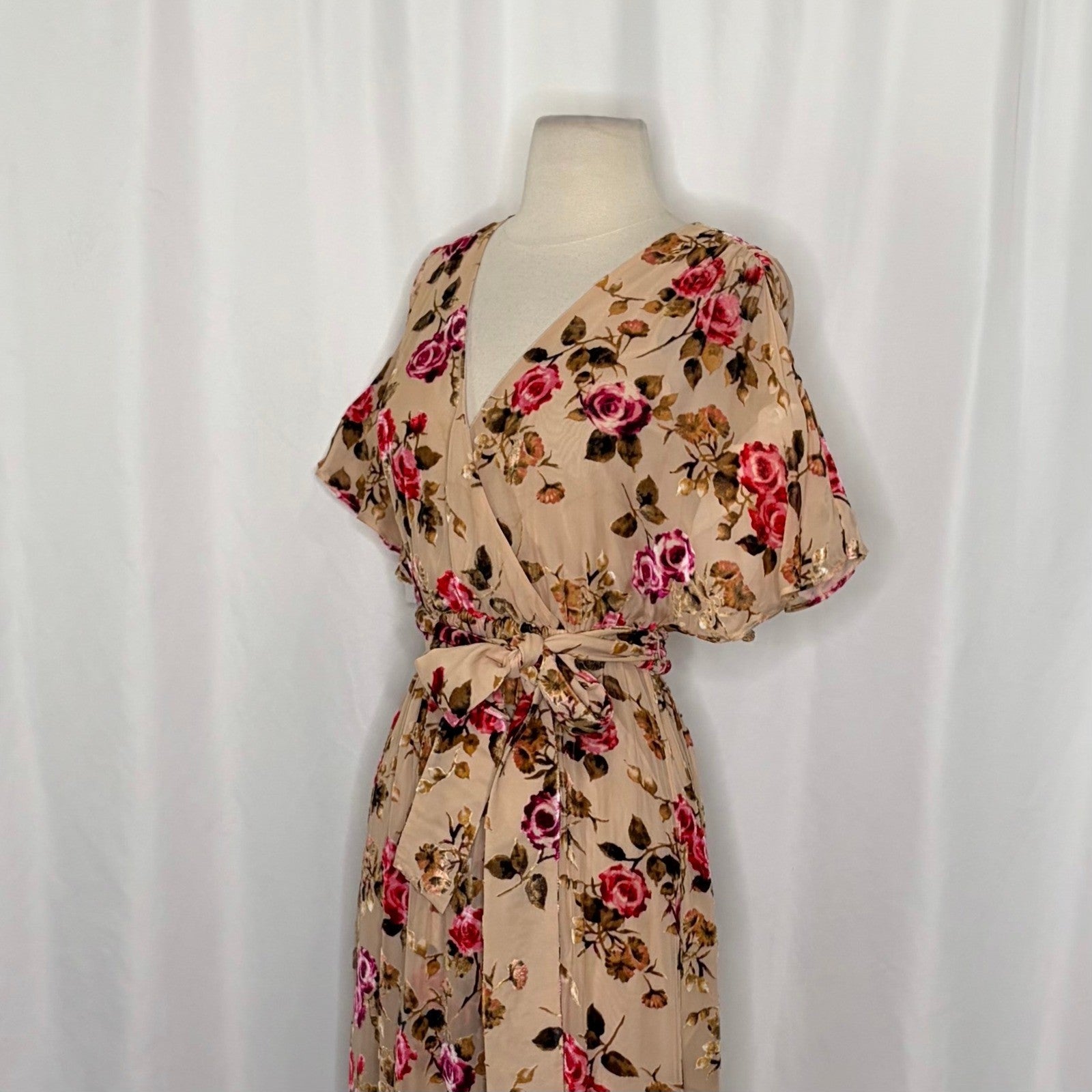 ALICE + OLIVIA Clarine Floral Velvet Burnout Faux Wrap Midi Dress Size 0