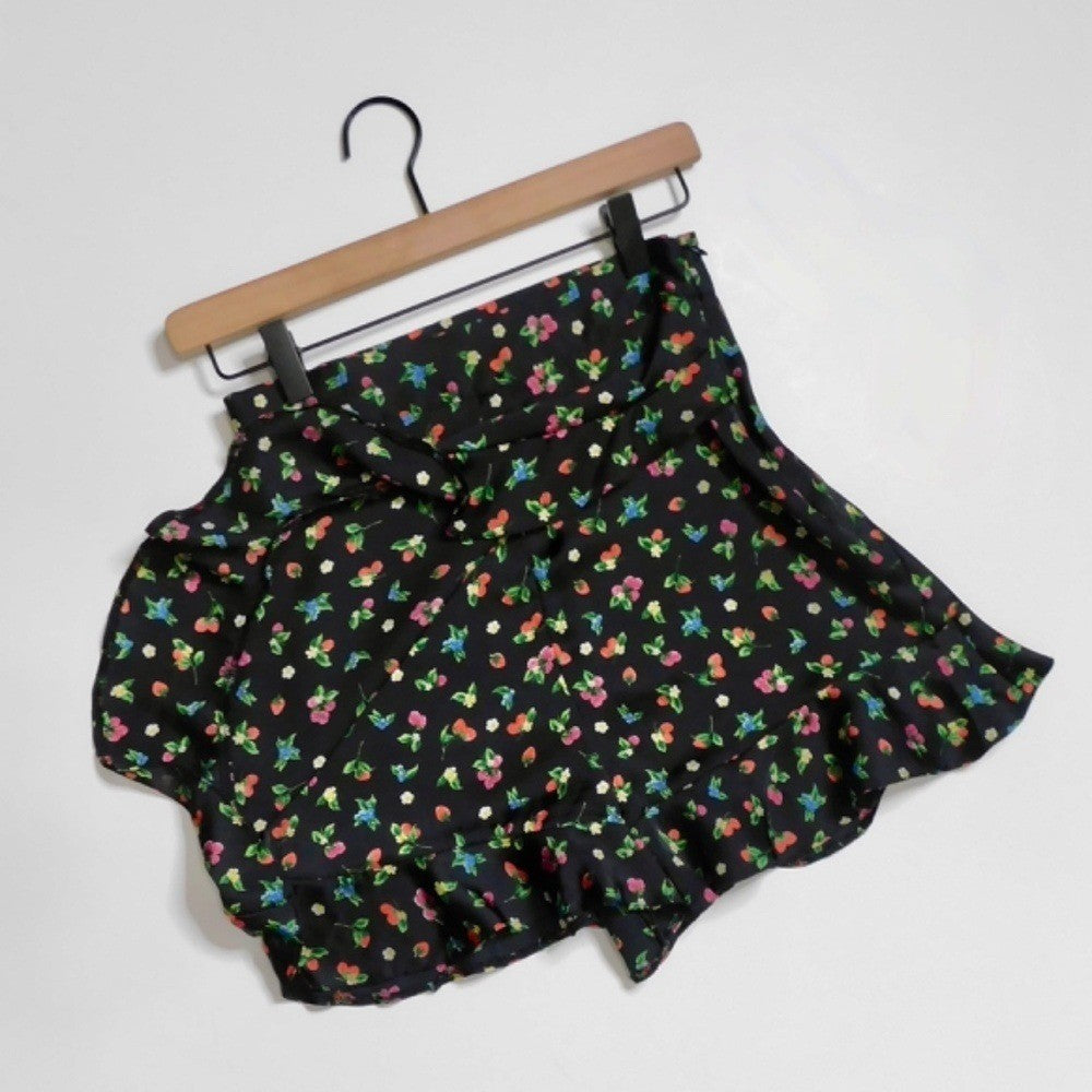 ZARA Black Floral Fruit Berries Ruffled Satin Shorts Skort Satin Summer X-Small