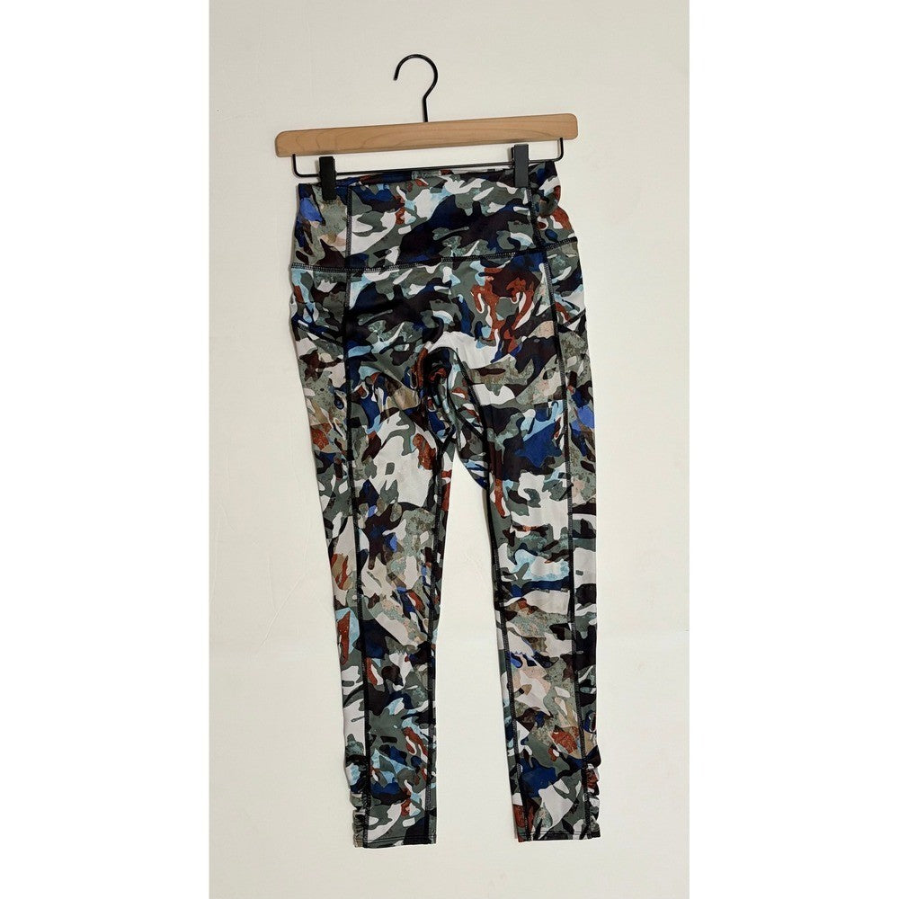 FREE PEOPLE FP Movement Guinevere Camo Leggings 7/8 Pocket Ruched X-Small