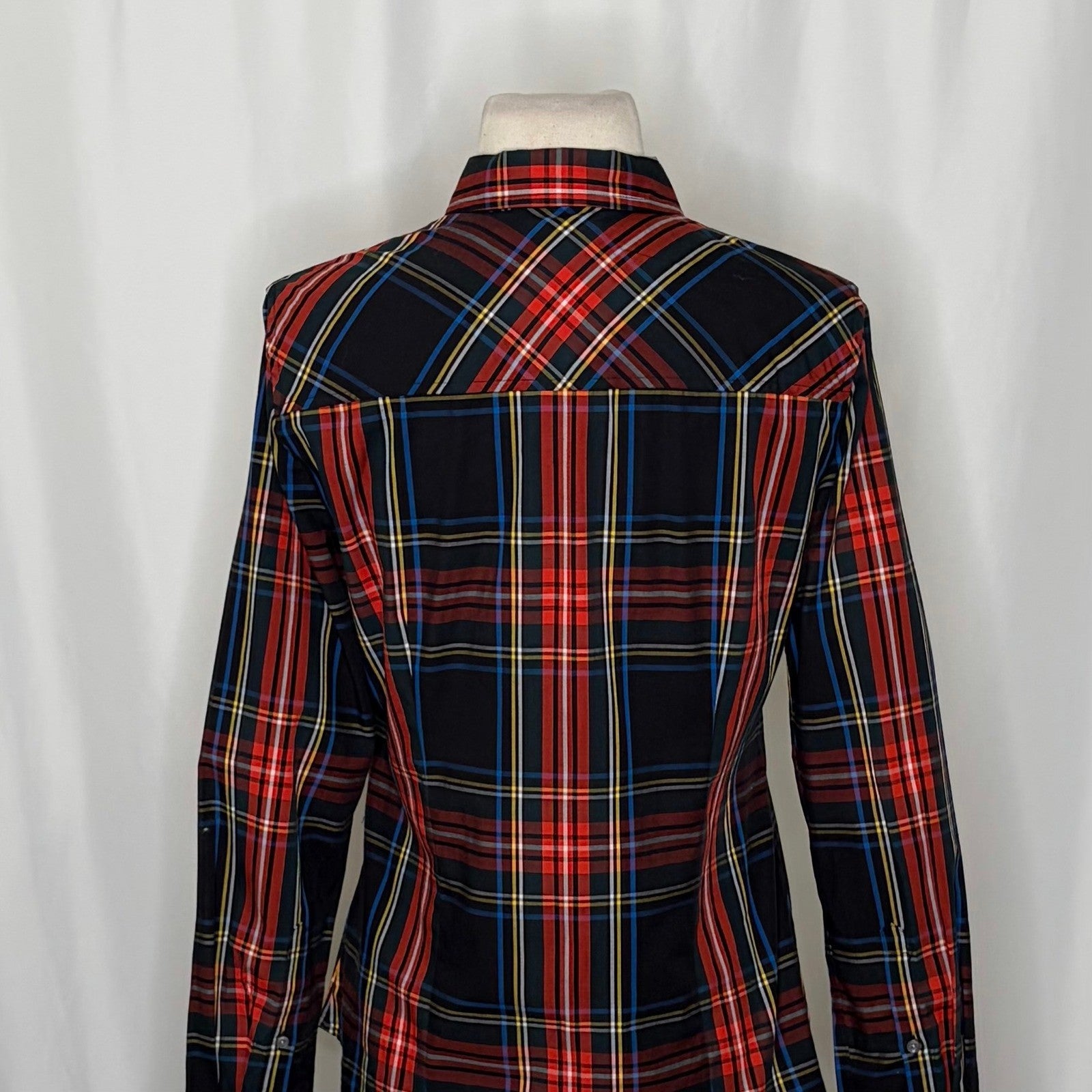 J. CREW Slim Stretch Perfect Shirt Top Black Stewart Tartan Plaid Buttons Size 4