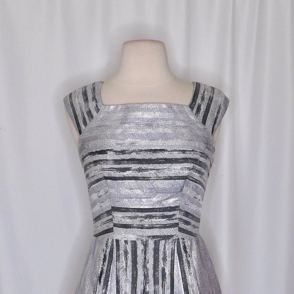 YOANA BARASCHI Silver Baccarat Herringbone Print Dress Fit N' Flare Size 0
