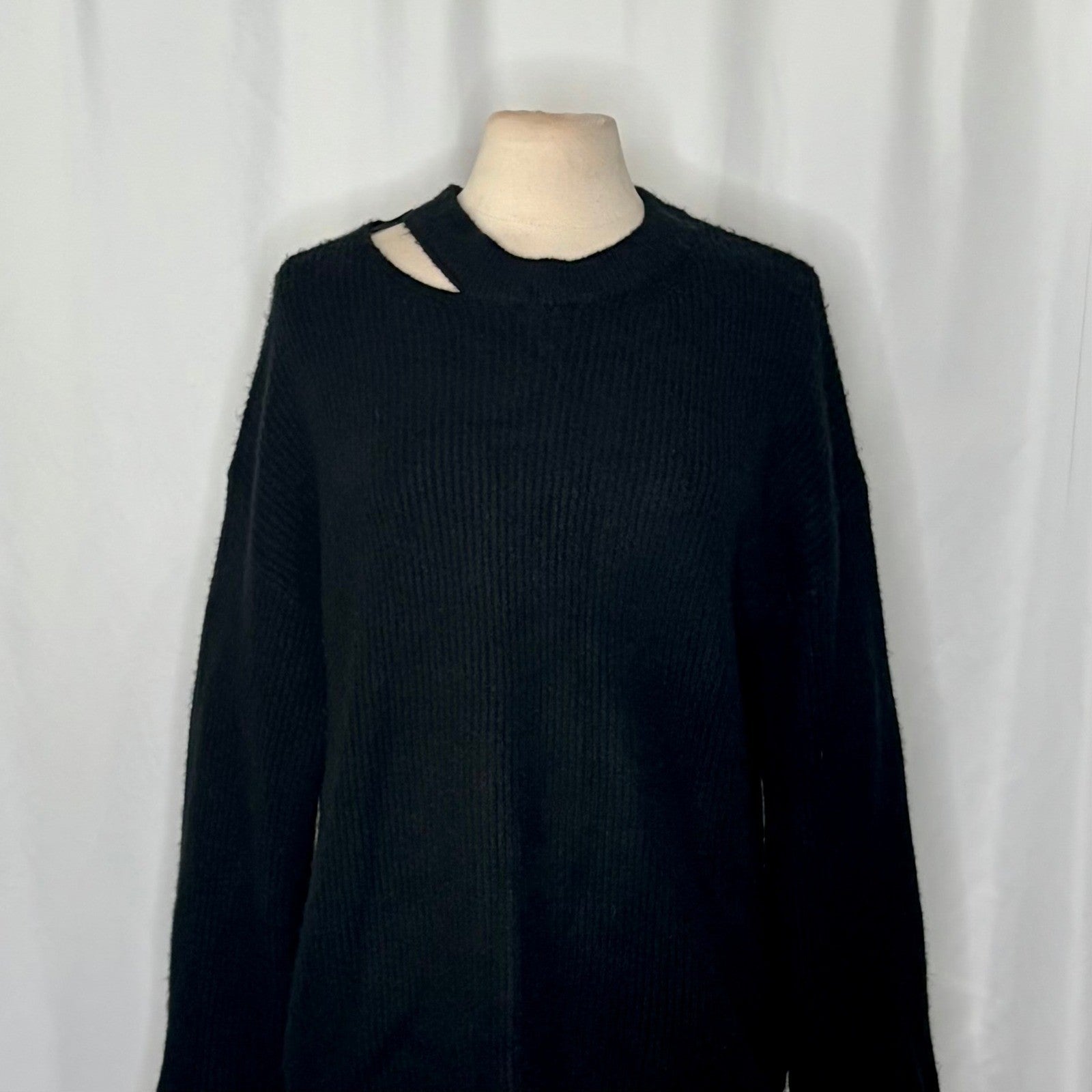 RAILS Alexi Cutout Sweater Solid Black Ribbed Pullover Knitwear Large