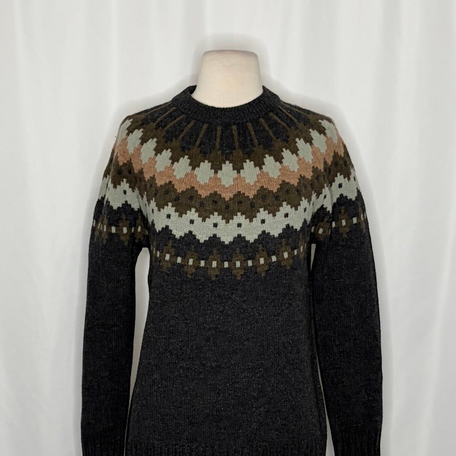 NWT!! ROYAL ROBBINS Rockcraft Merino Wool Fair Isle Crew Neck Sweater Small