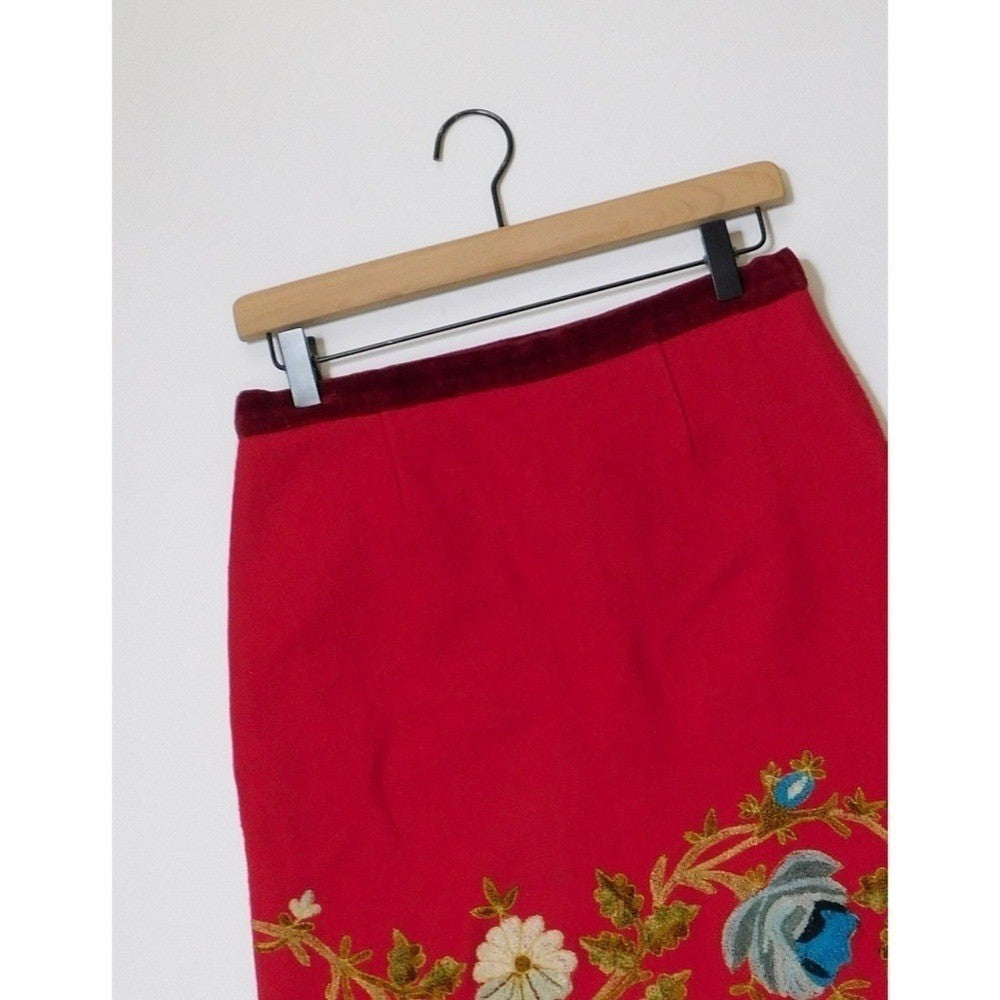 Plenty by TRACY REESE Red Wool Floral Embroidered Appliqued Skirt Size 4