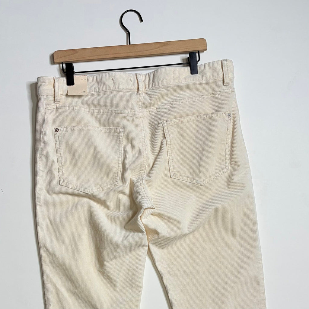 NEW!! Anthropologie PILCRO High Rise Slim Boyfriend Corduroy Pants Ivory Size 32