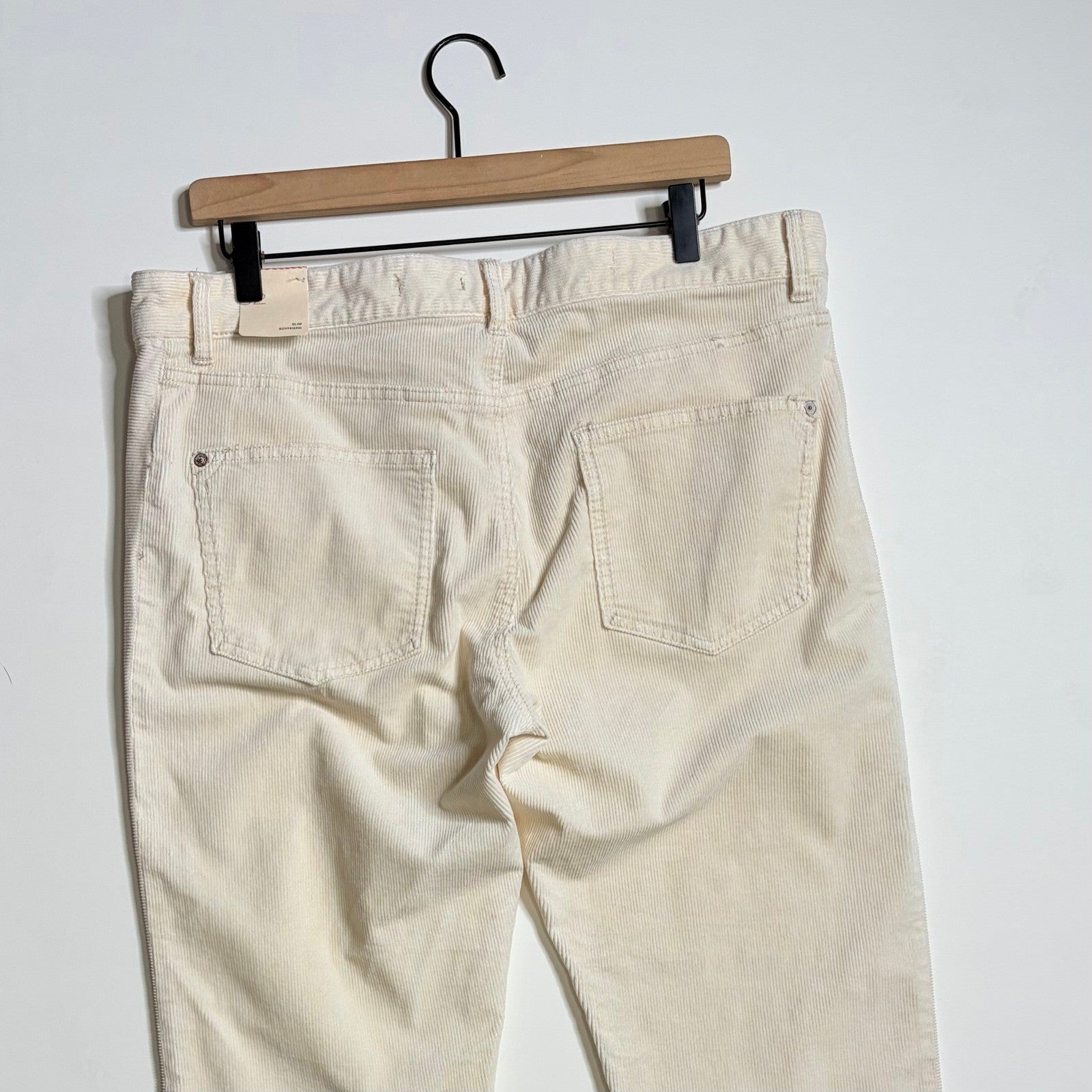 NEW!! Anthropologie PILCRO High Rise Slim Boyfriend Corduroy Pants Ivory Size 32