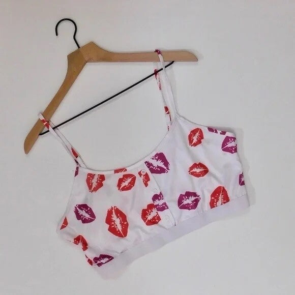 NEW!! HOT LIPS Lipstick Kiss Cropped Loungewear Two Piece Set Top Shorts X-Large