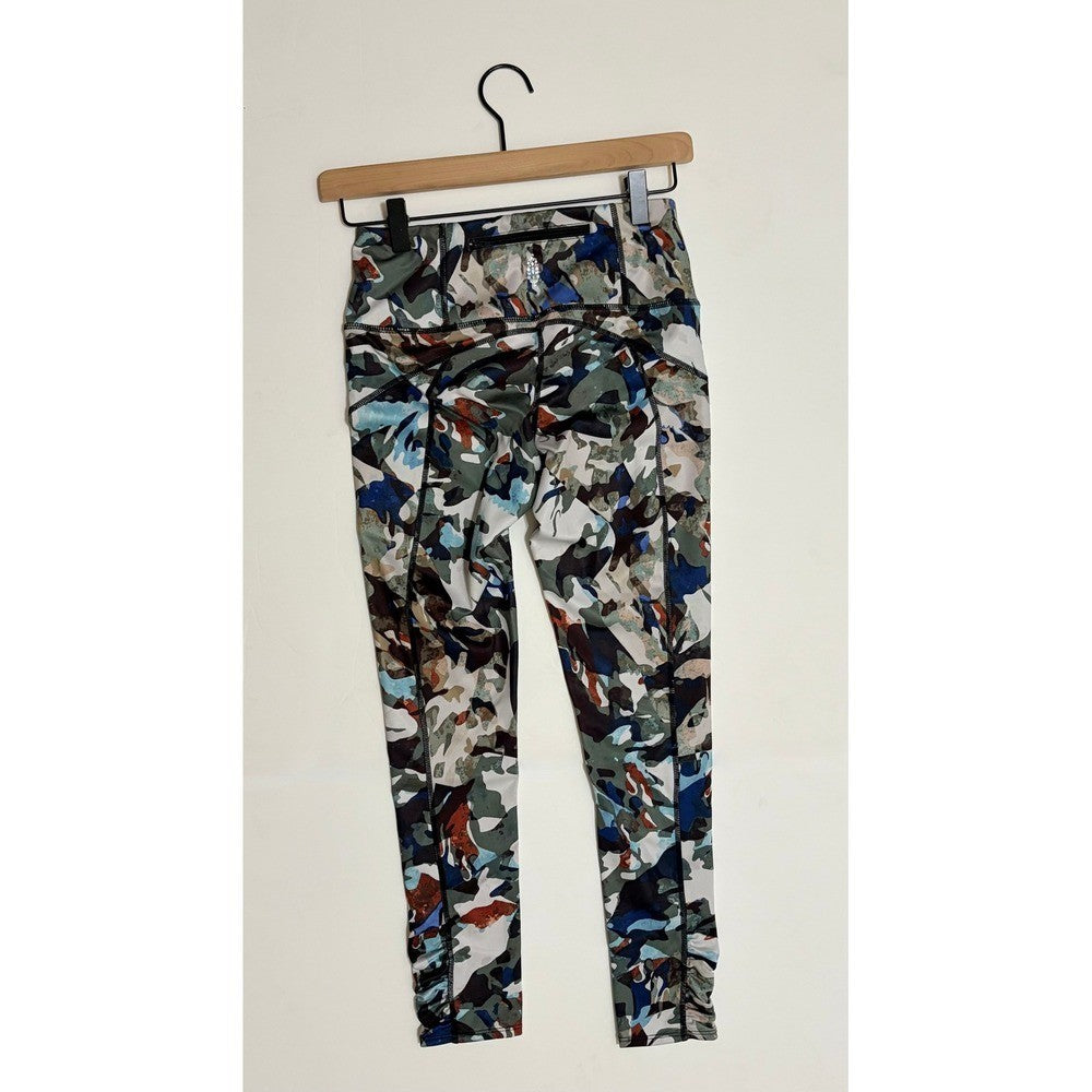 FREE PEOPLE FP Movement Guinevere Camo Leggings 7/8 Pocket Ruched X-Small