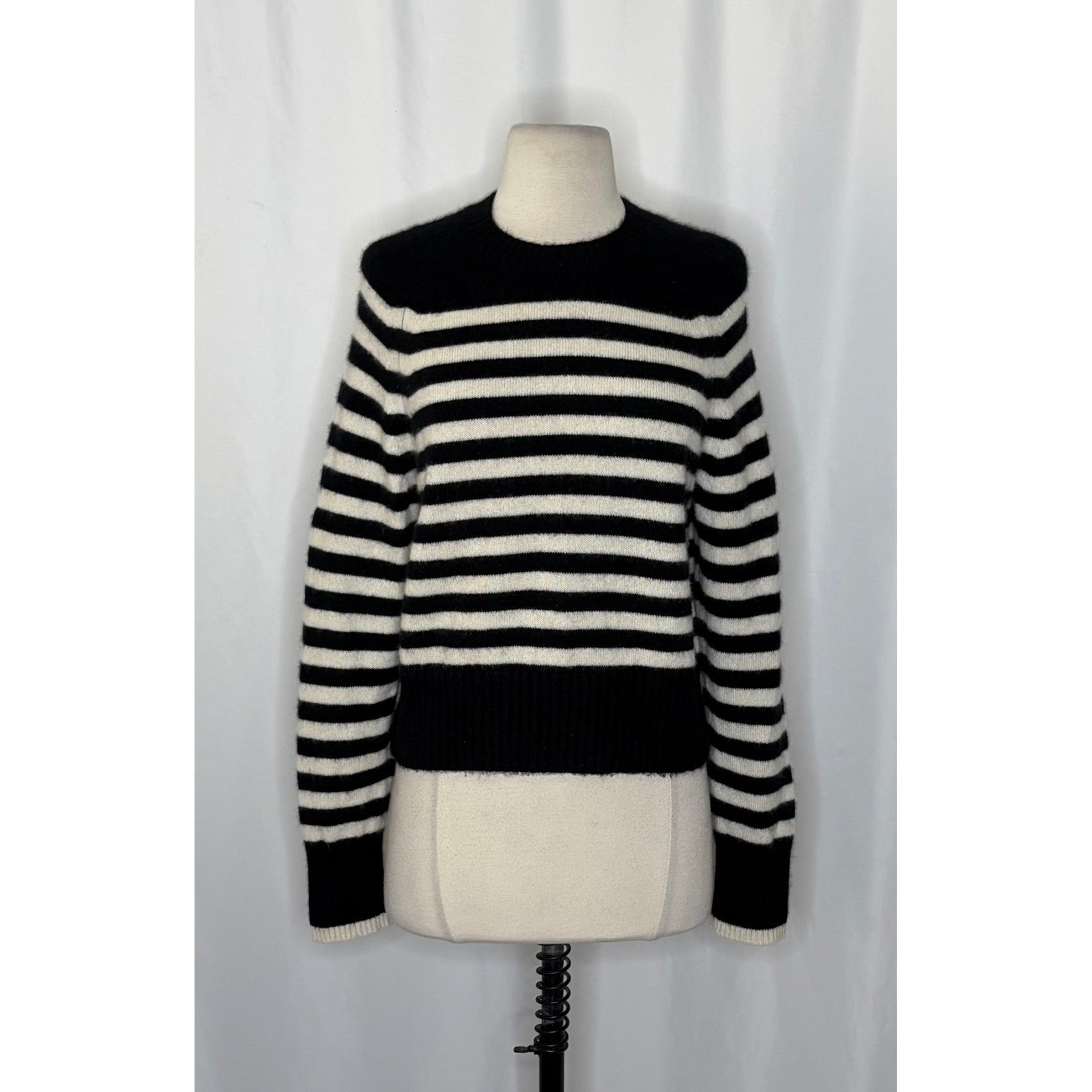 EVERLANE The Boxy Crew in Cashmere Black White Striped Pullover Sweater Small