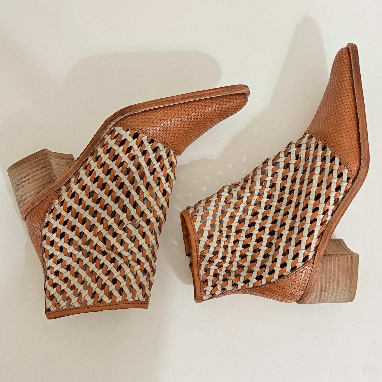 ROOLEE Opening Night Woven Ankle Boots Brown Point Toes Western Southwestern 7