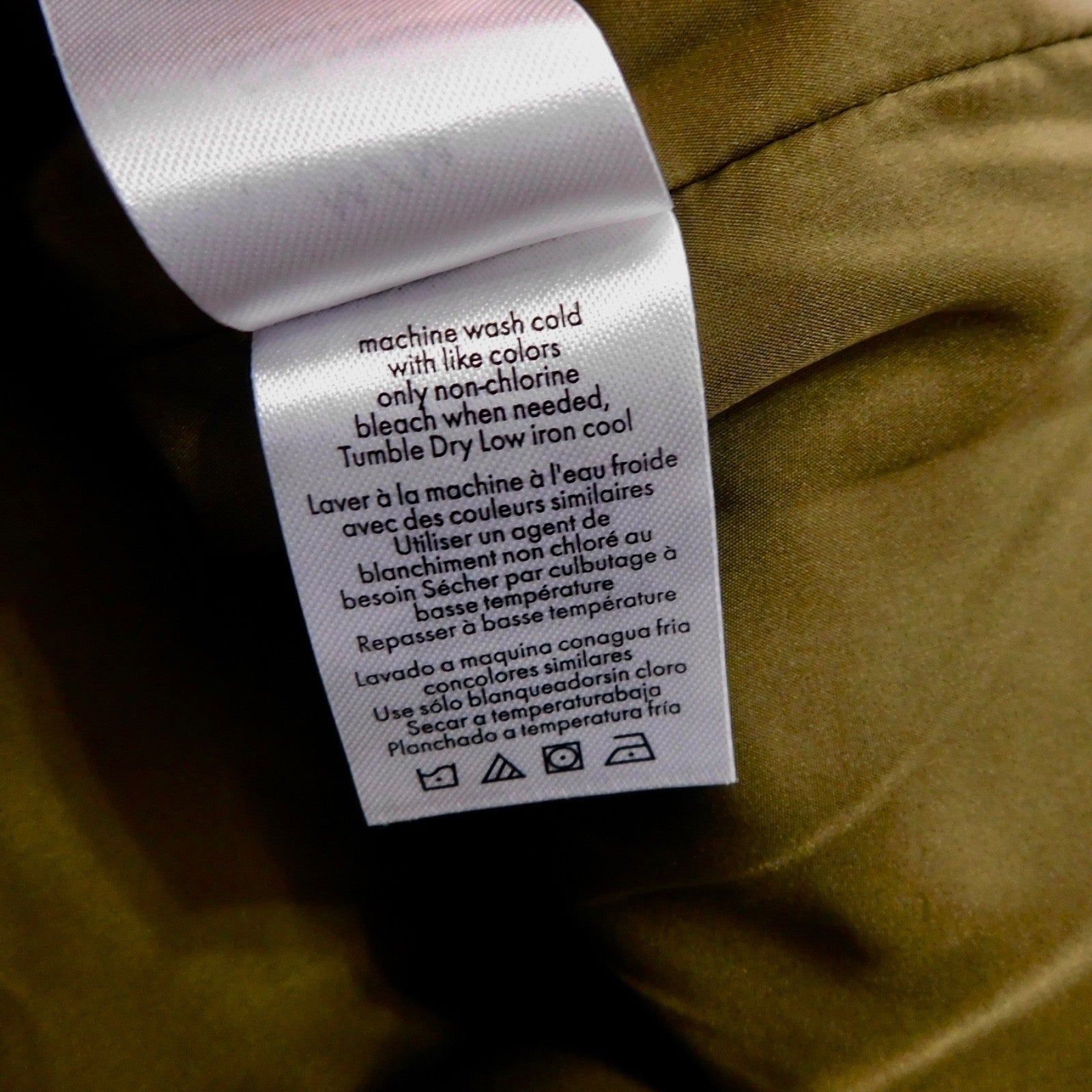 NWT!! WEWOREWHAT Zip Off Sleeve Nylon Puffer Jacket Military Olive Medium