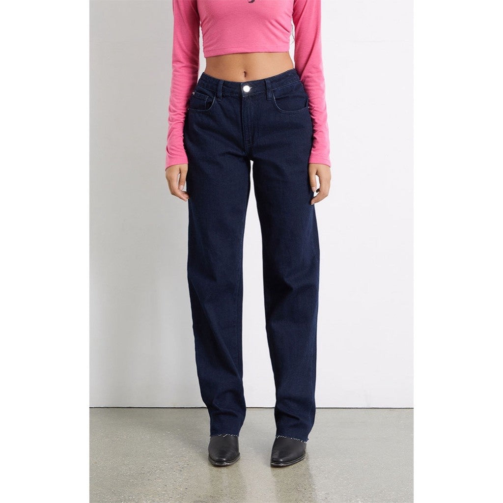 NWT!! WEWOREWHAT Low Rise Dad Jeans Dark Wash Blue Raw Hems Denim Casual Size 27