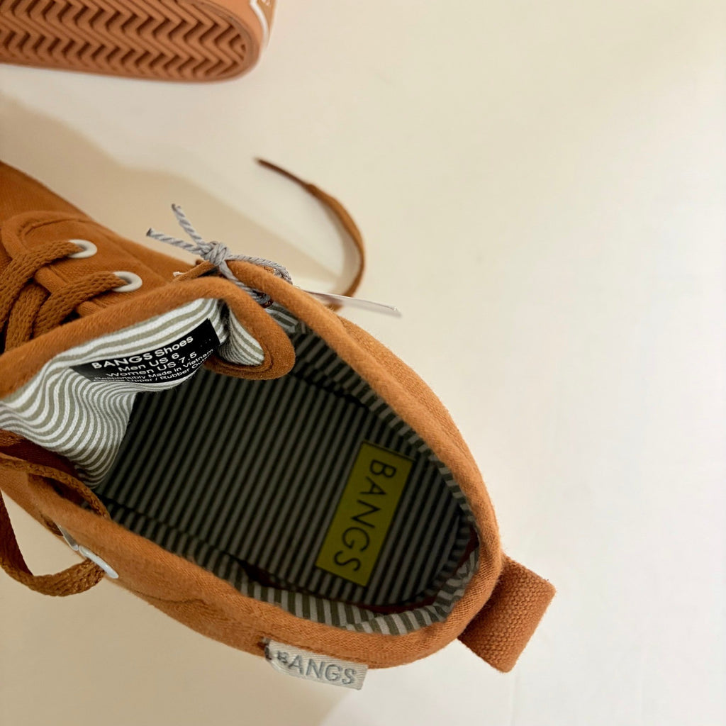 NWT!! BANGS Sunrise Mountain Embroidered High Top Shoes Men's 6 Women's 7.5